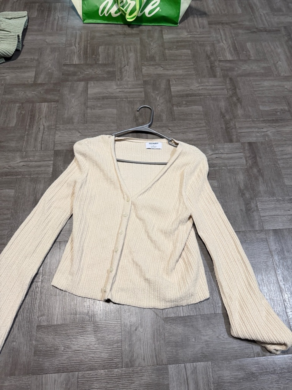 Old Navy Cream Ribbed V-Neck Button Cardigan Sweater